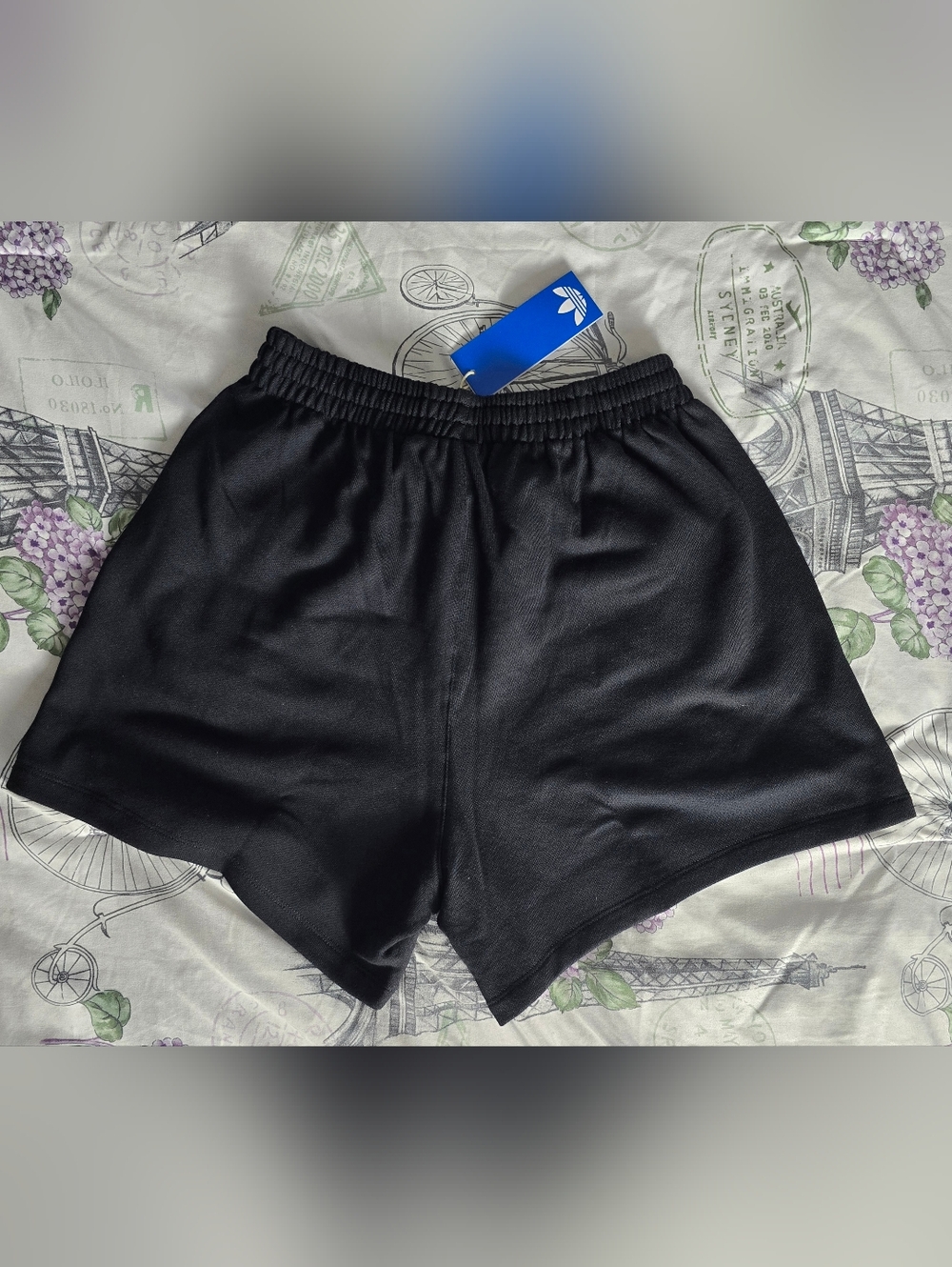 Adidas Women's French Terry Gym Shorts Small - Picture 2 of 6